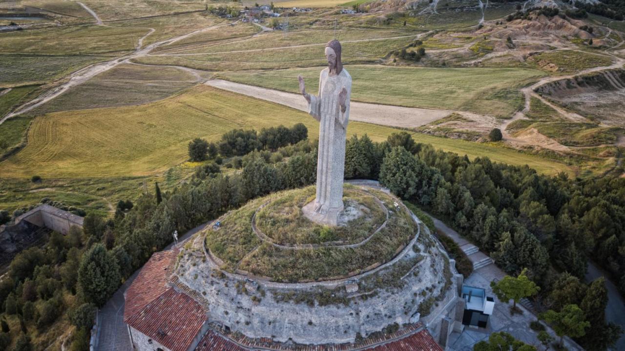 Ok Hotel La Basilica Вента-де-Баньос Экстерьер фото